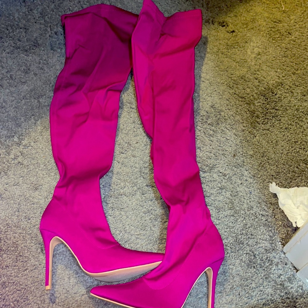 Brand new thigh high slim boot Violet